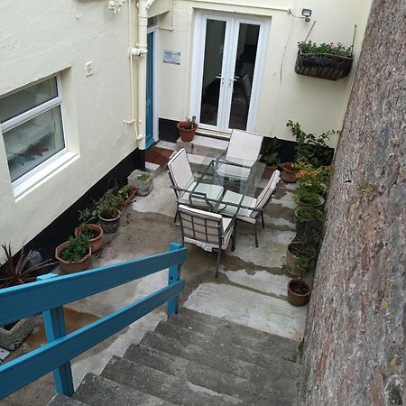 Ferienwohnung Moriarty'S Mess Plymouth Exterior foto